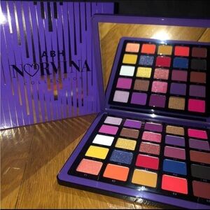 ABH Norvina Pro Eyeshadow Palette Vol 1‎